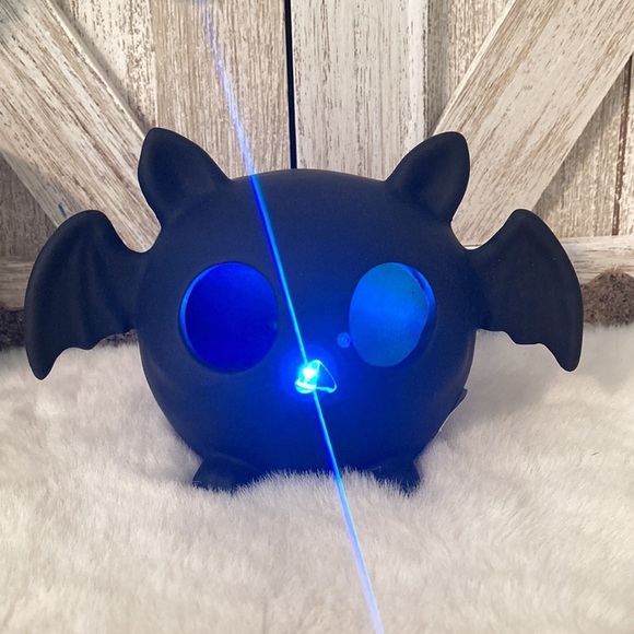 Copy—Ceramic Light Up Bat - Picture 3 of 8